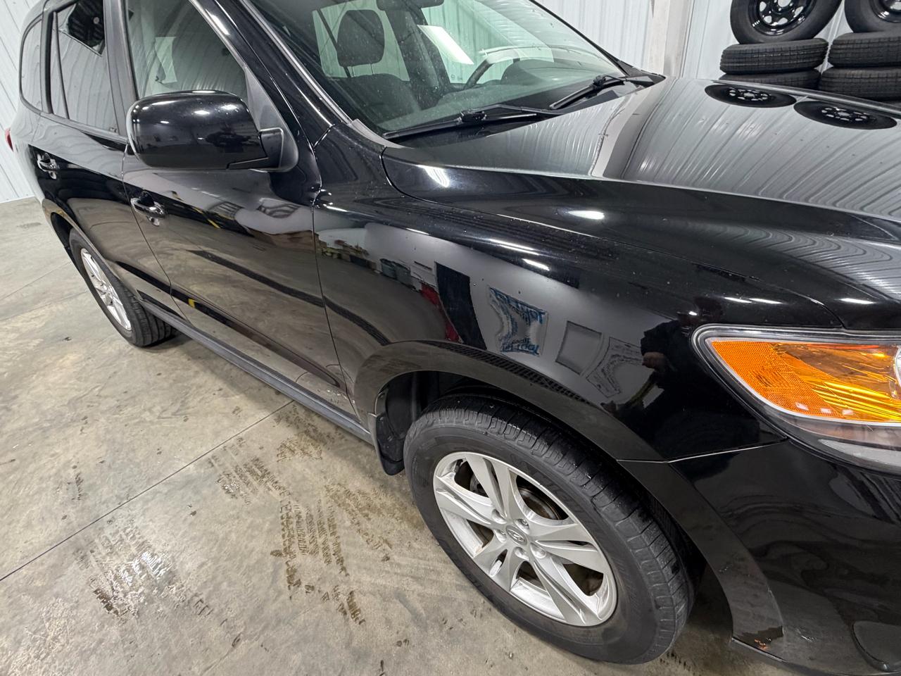 Hyundai Santa Fe FWD 4dr V6 SE 2012