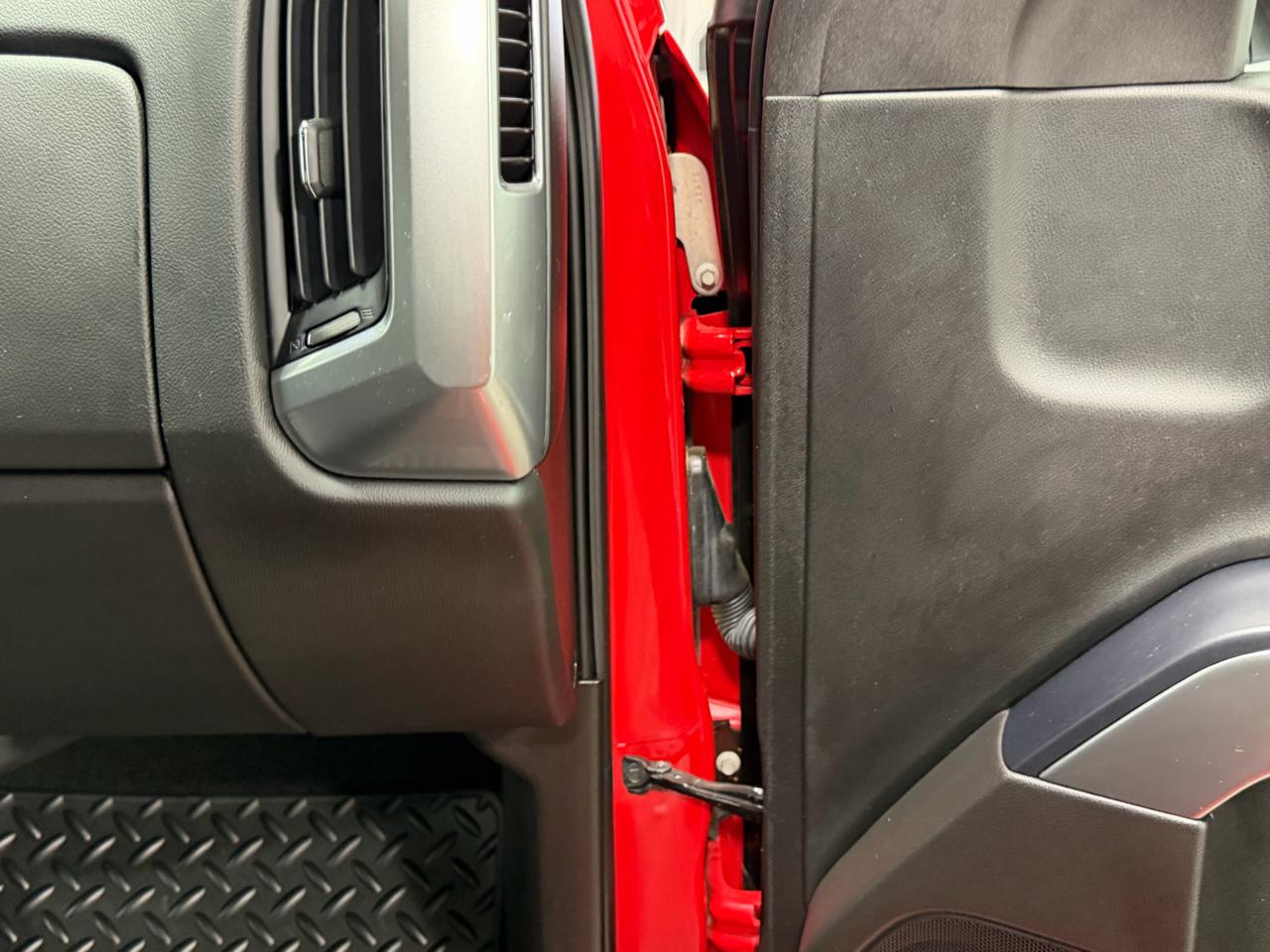 Chevrolet Silverado 1500 4WD Double Cab 143.5" LT w/1LT 2017