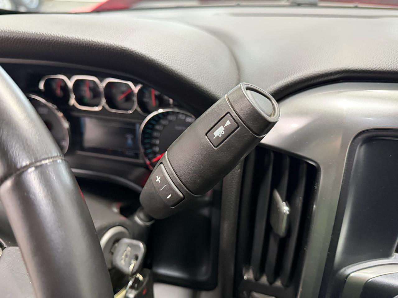 Chevrolet Silverado 1500 4WD Double Cab 143.5" LT w/1LT 2017