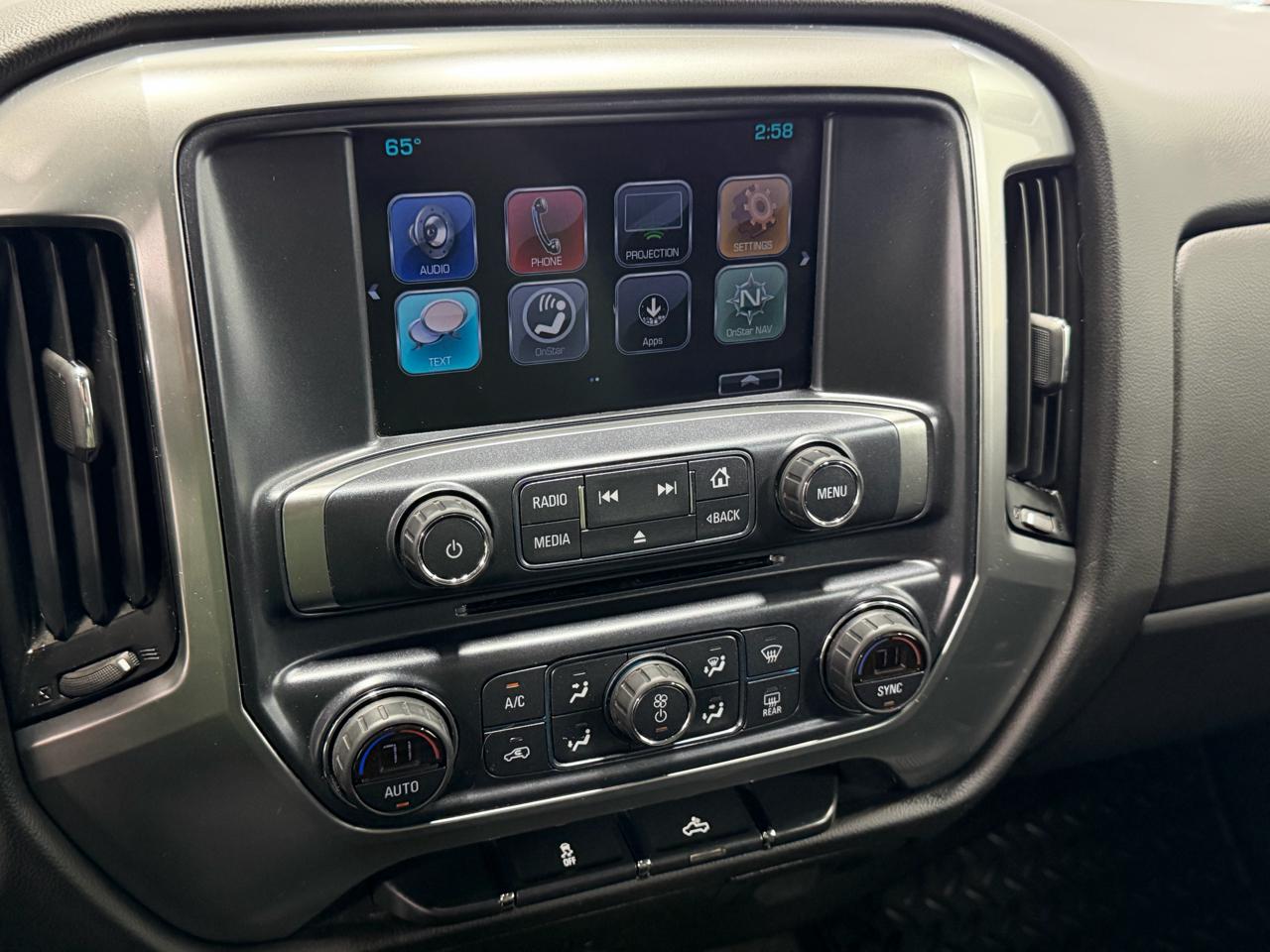 Chevrolet Silverado 1500 4WD Double Cab 143.5" LT w/1LT 2017