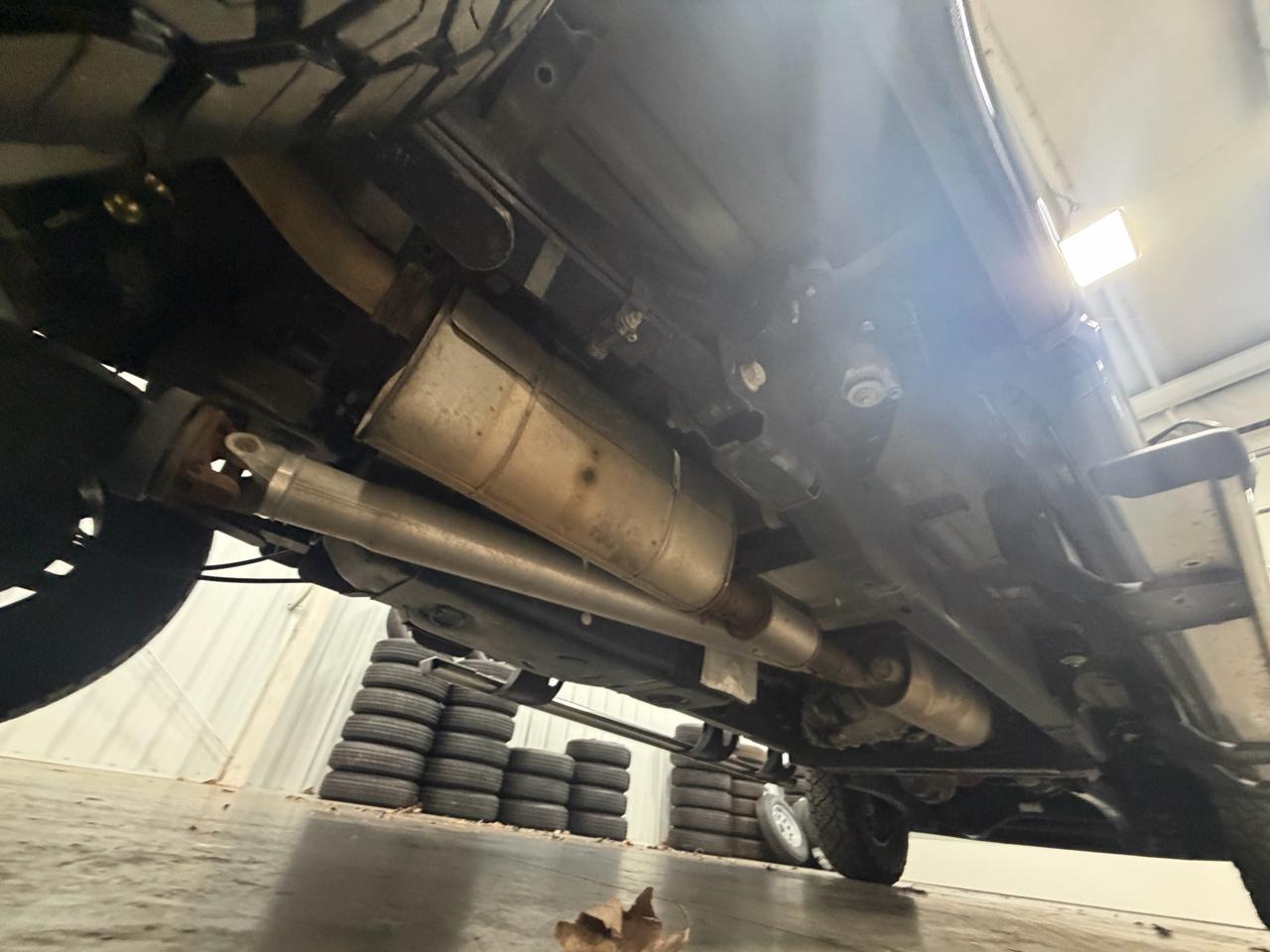 Ford Super Duty F-250 SRW Lariat 4WD Crew Cab 8' Box 2017