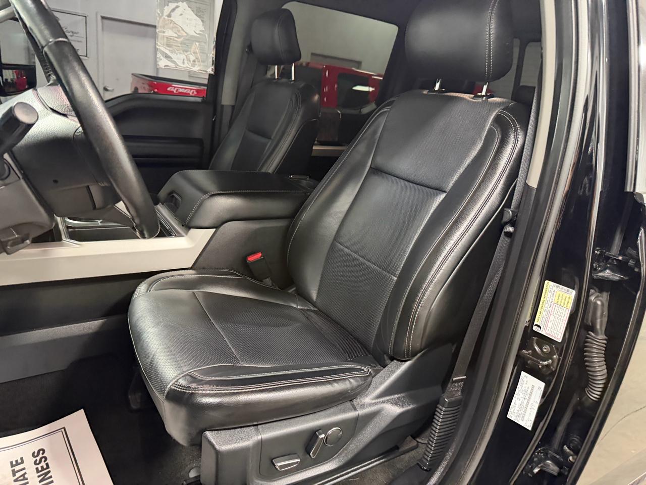 Ford Super Duty F-250 SRW Lariat 4WD Crew Cab 8' Box 2017