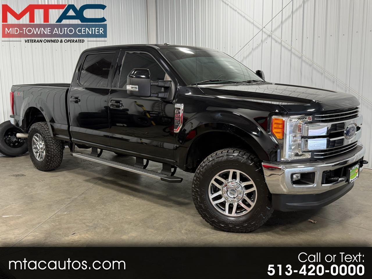 2017 Ford Super Duty F-250 SRW Lariat 4WD Crew Cab 8' Box