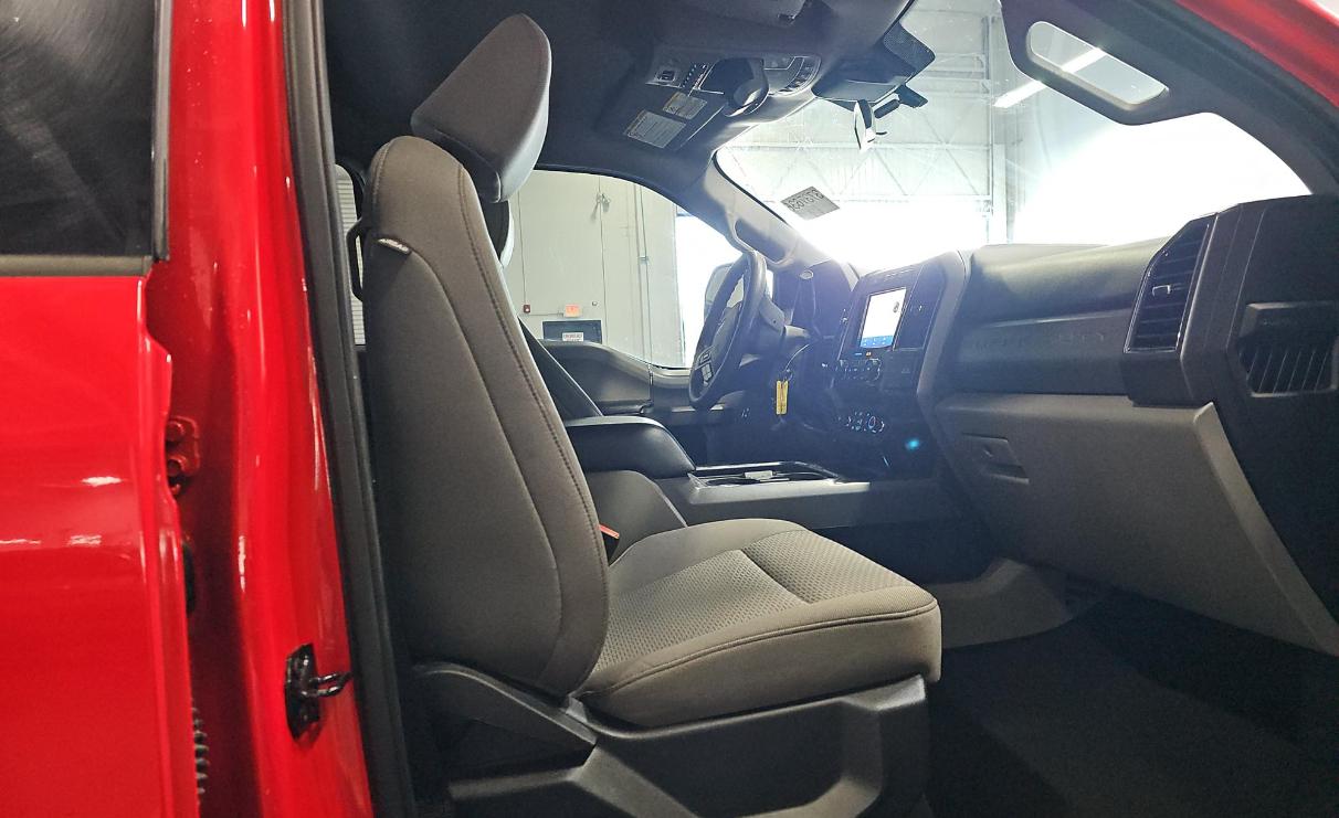 Ford Super Duty F-250 SRW King Ranch 4WD Crew Cab 8' Box 2021