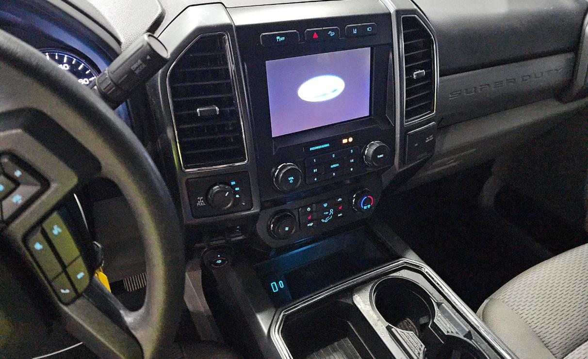 Ford Super Duty F-250 SRW King Ranch 4WD Crew Cab 8' Box 2021