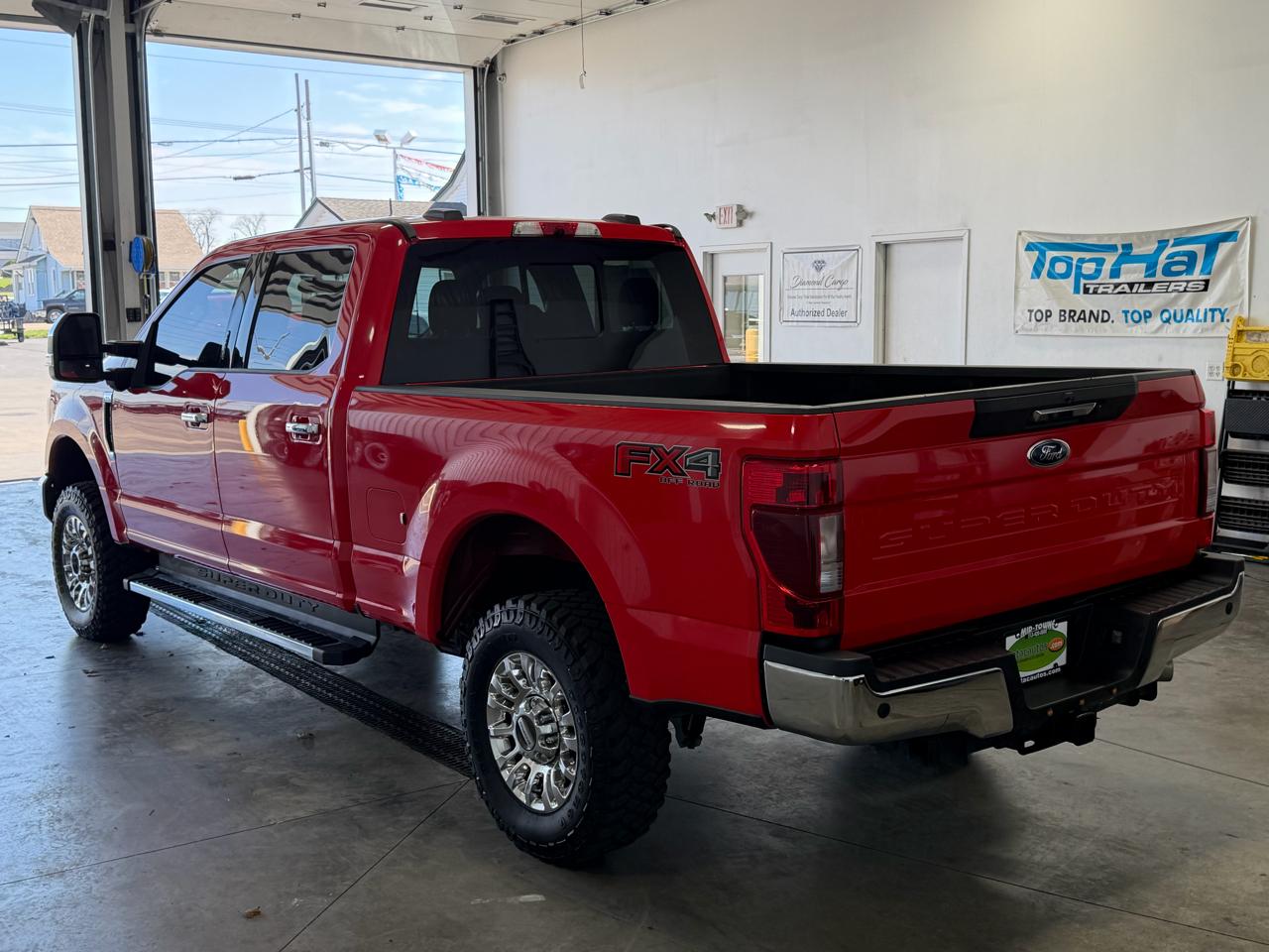 Ford Super Duty F-250 SRW XLT 4WD Reg Cab 8' Box 2021