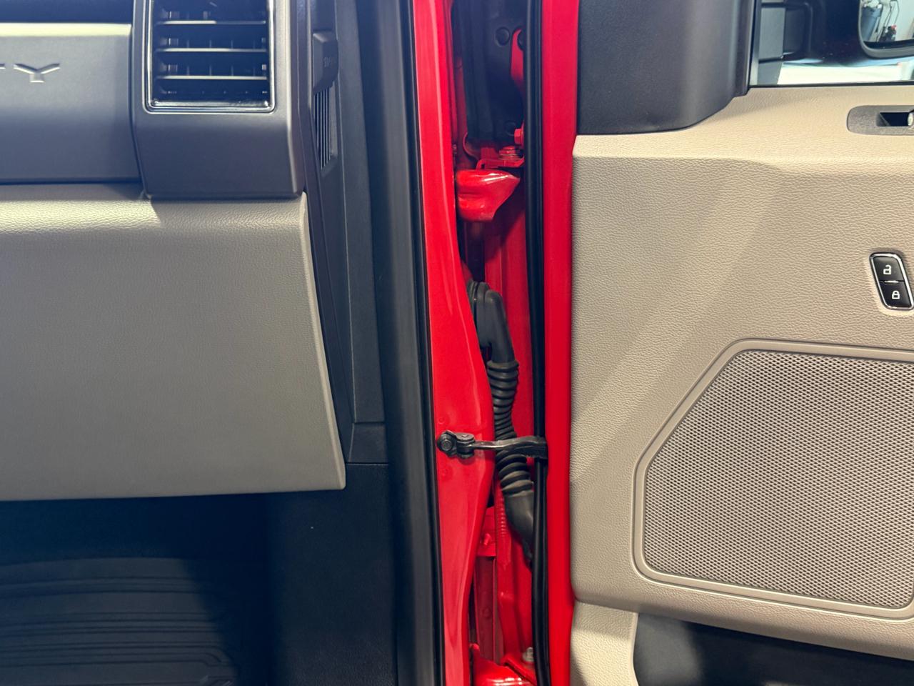 Ford Super Duty F-250 SRW XLT 4WD Reg Cab 8' Box 2021