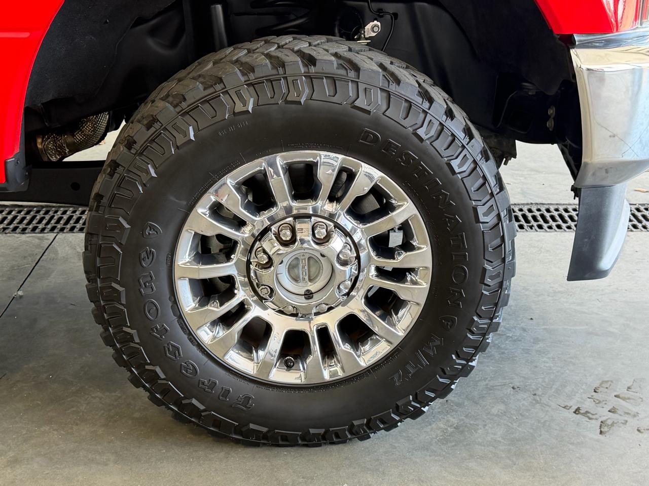 Ford Super Duty F-250 SRW XLT 4WD Reg Cab 8' Box 2021