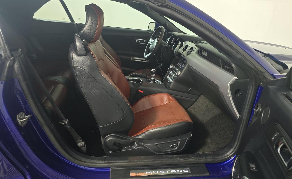 Ford Mustang 2dr Conv GT Premium 2015