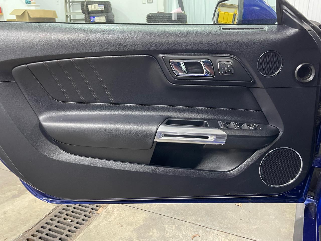 Ford Mustang 2dr Conv GT Premium 2015