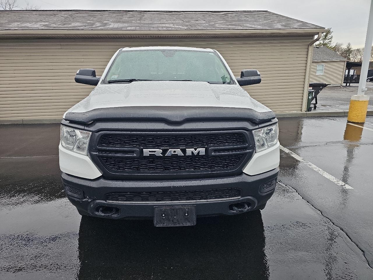 RAM 1500 Tradesman 4x4 Crew Cab 6'4" Box 2019