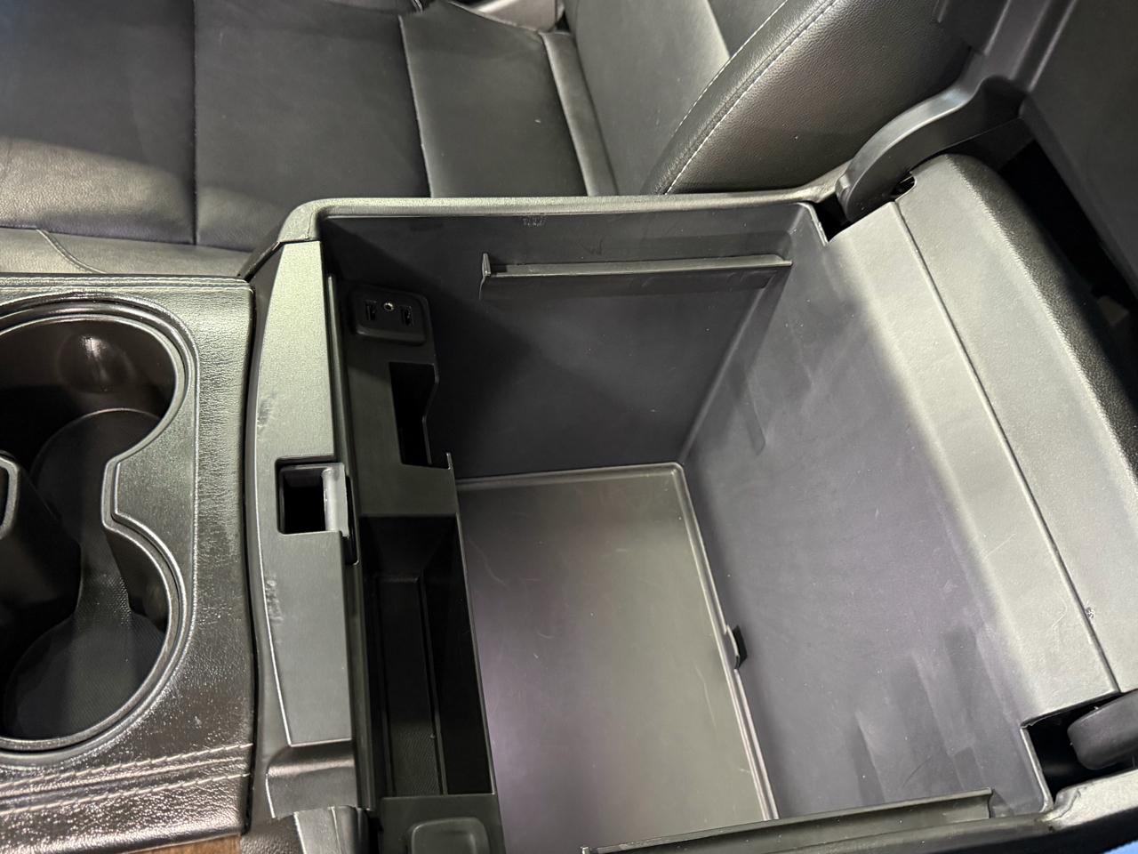 Chevrolet Tahoe 4WD 4dr LT 2018