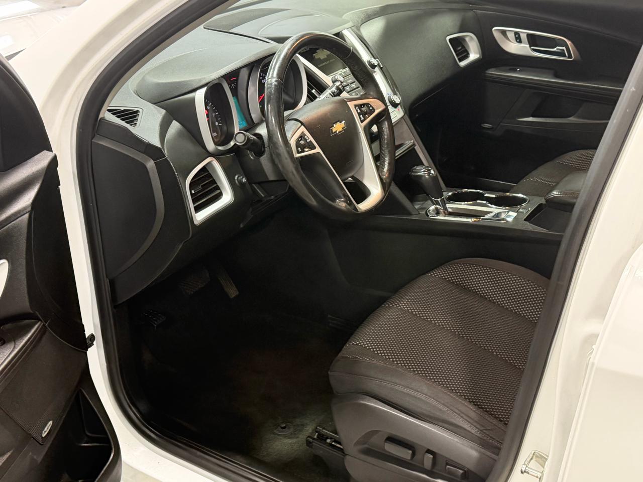 Chevrolet Equinox AWD 4dr LT w/1LT 2017