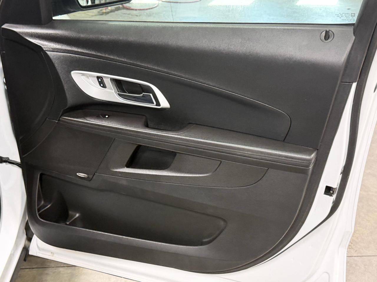 Chevrolet Equinox AWD 4dr LT w/1LT 2017