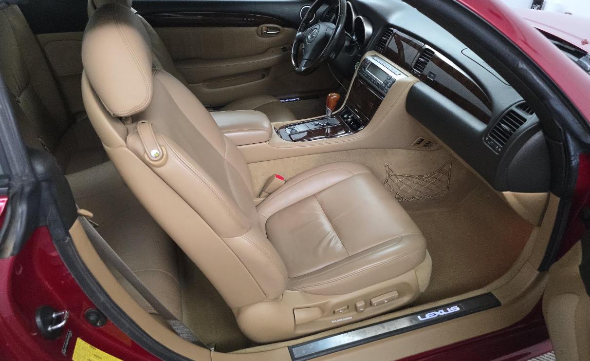 Lexus SC 430 2dr Convertible 2006