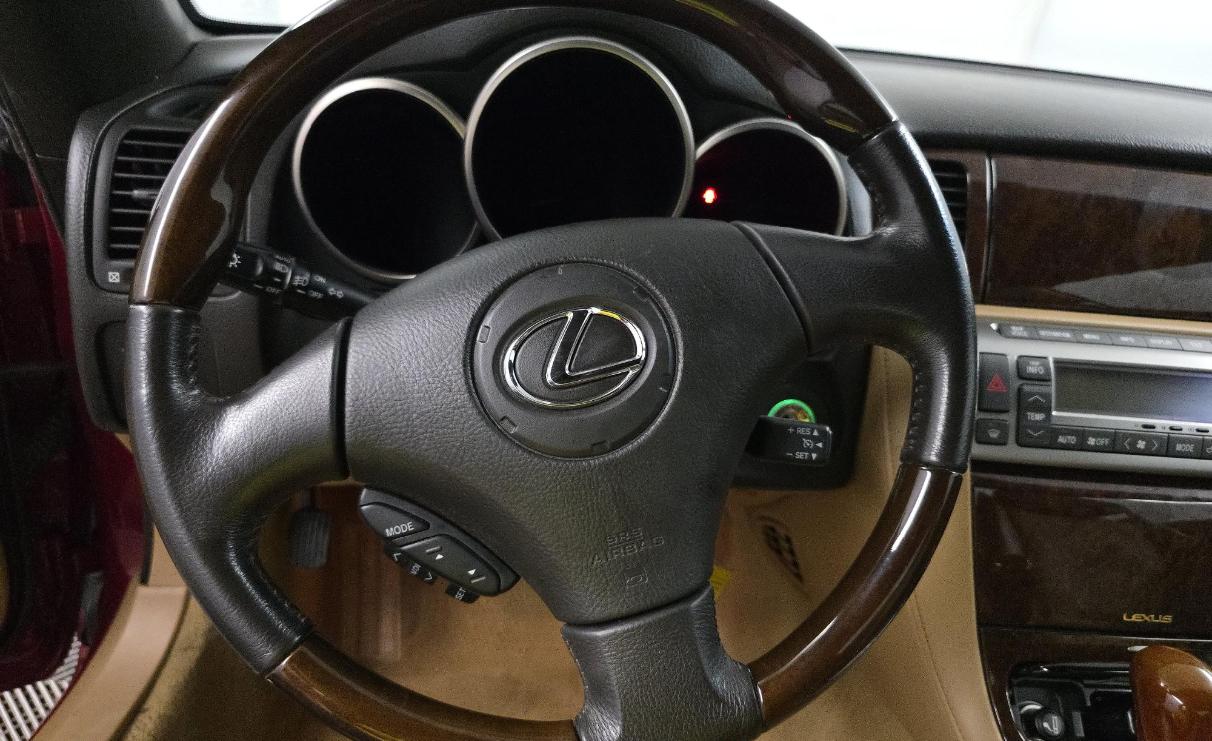 Lexus SC 430 2dr Convertible 2006