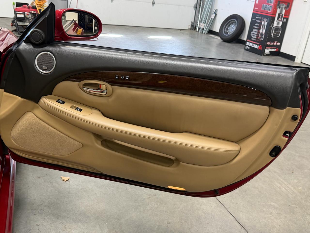 Lexus SC 430 2dr Convertible 2006