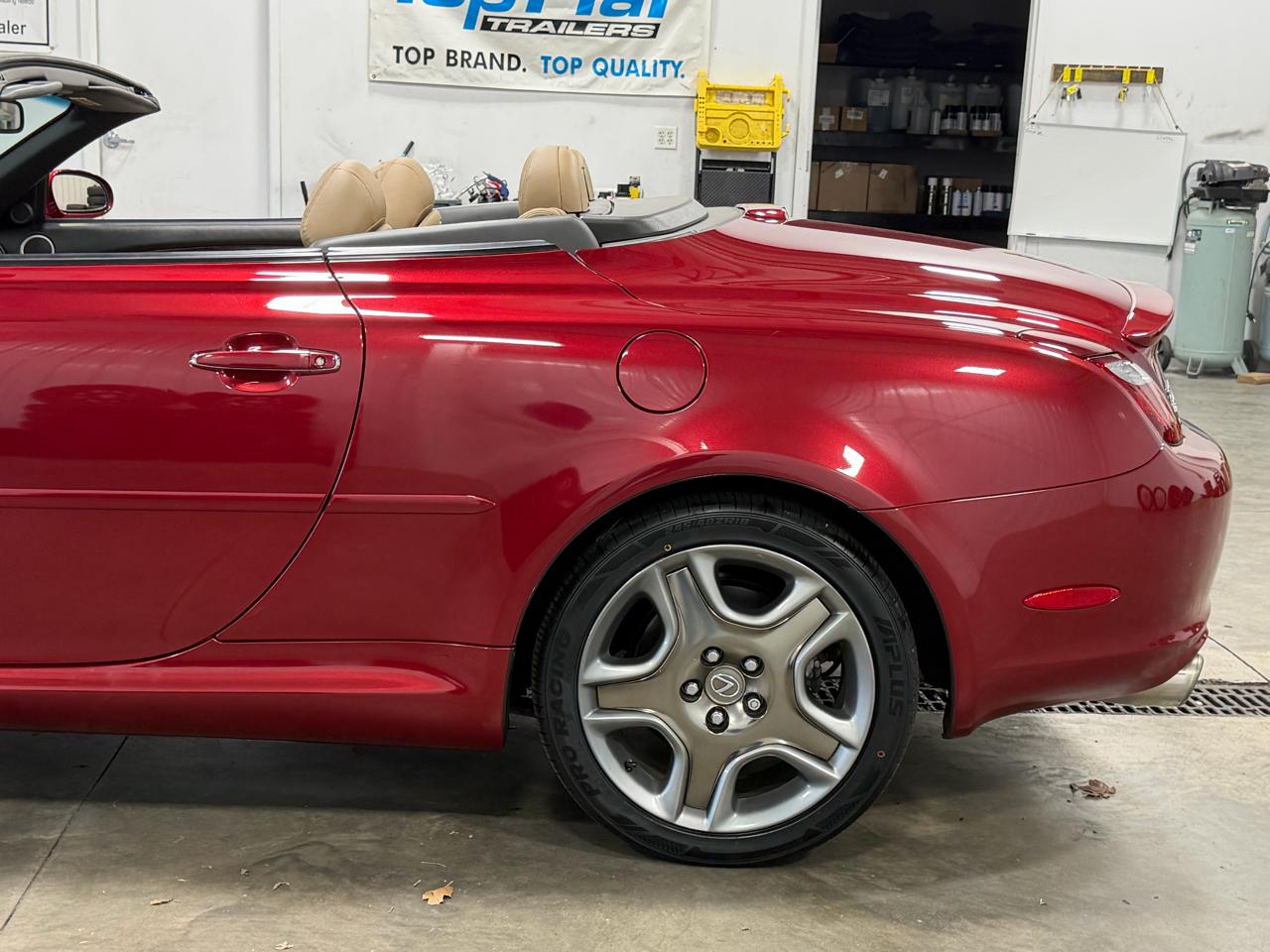 Lexus SC 430 2dr Convertible 2006