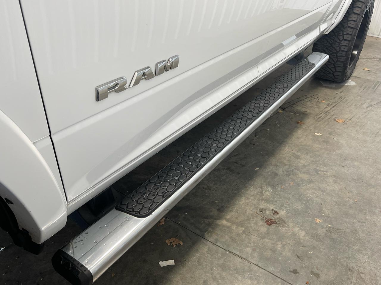 RAM 2500 Laramie 4x4 Crew Cab 6'4" Box 2021