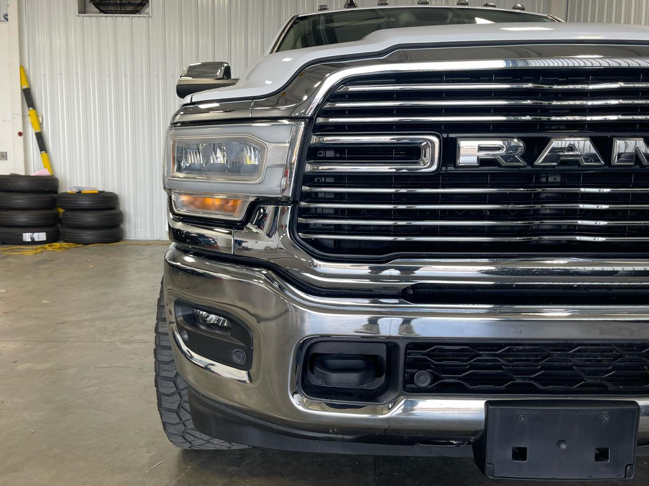 RAM 2500 Laramie 4x4 Crew Cab 6'4" Box 2021