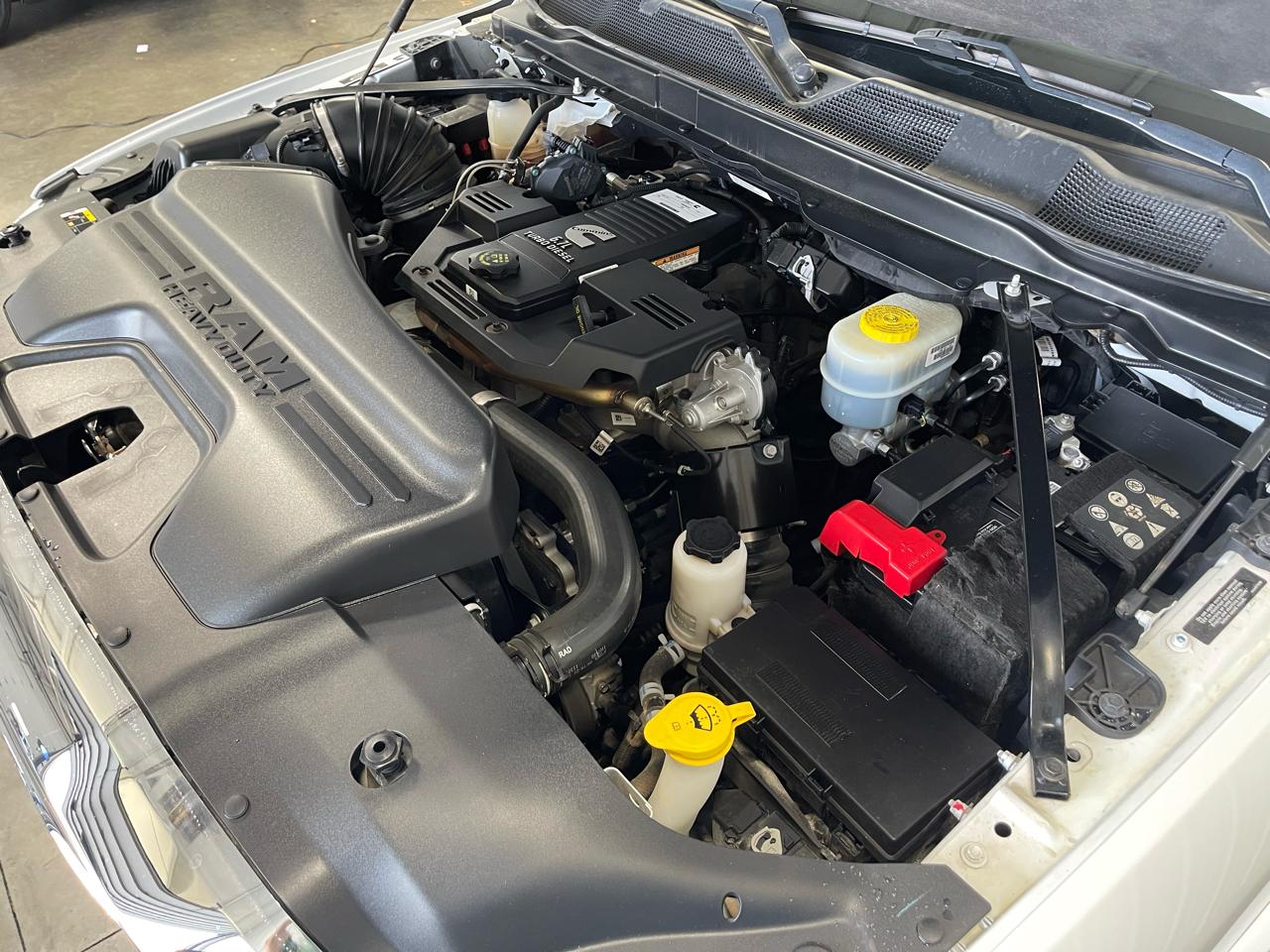 RAM 2500 Laramie 4x4 Crew Cab 6'4" Box 2021