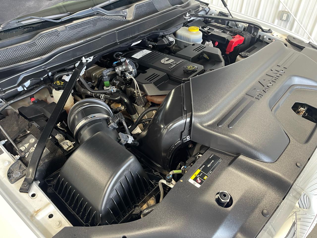 RAM 2500 Laramie 4x4 Crew Cab 6'4" Box 2021