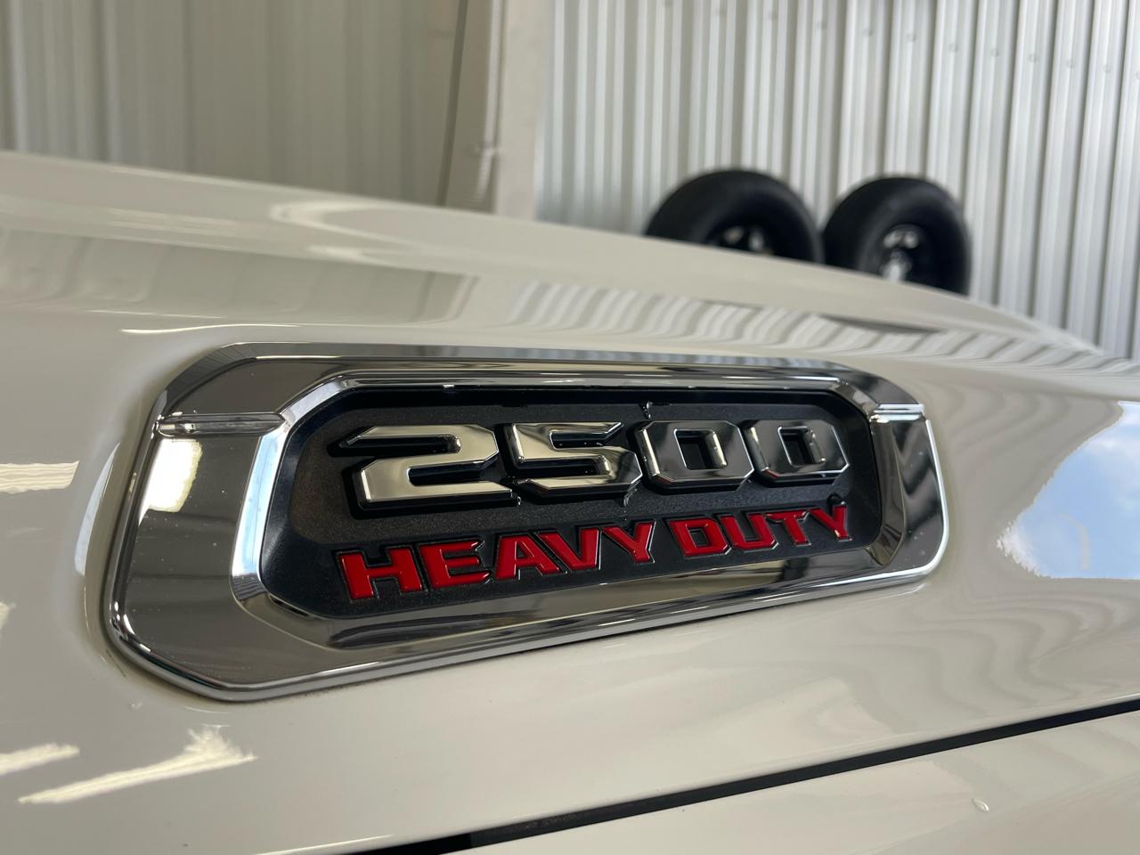 RAM 2500 Laramie 4x4 Crew Cab 6'4" Box 2021