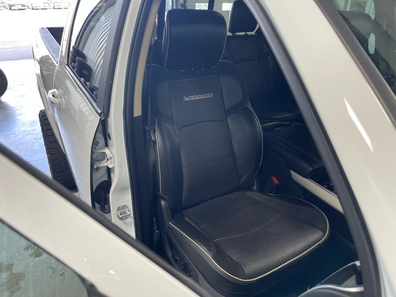 RAM 2500 Laramie 4x4 Crew Cab 6'4" Box 2021