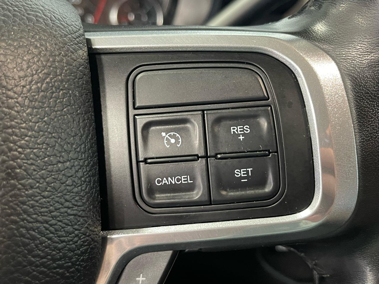 RAM 2500 Laramie 4x4 Crew Cab 6'4" Box 2021