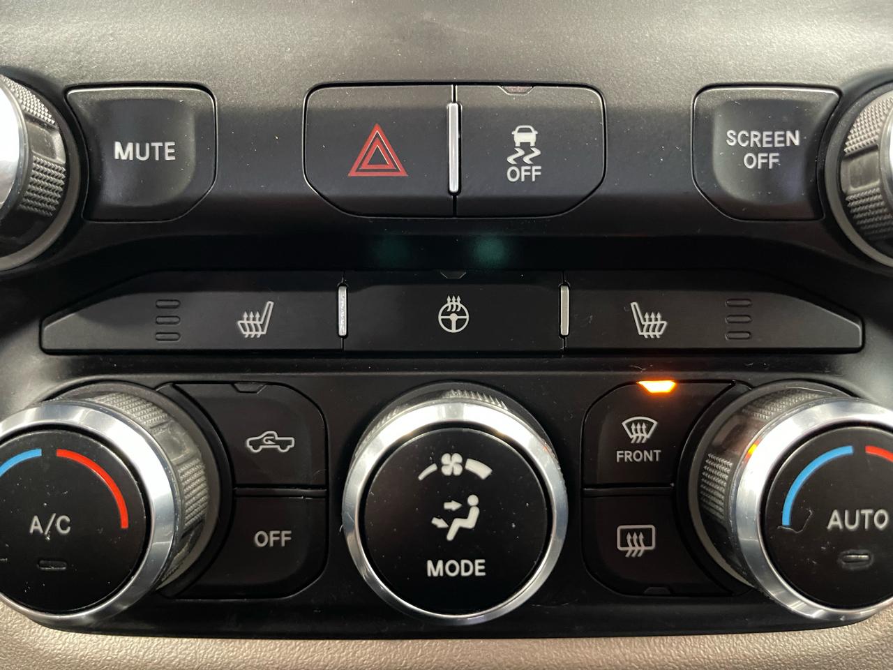 RAM 2500 Laramie 4x4 Crew Cab 6'4" Box 2021