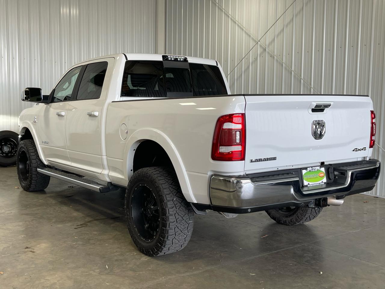 RAM 2500 Laramie 4x4 Crew Cab 6'4" Box 2021