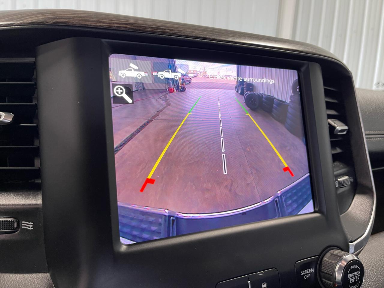 RAM 2500 Laramie 4x4 Crew Cab 6'4" Box 2021