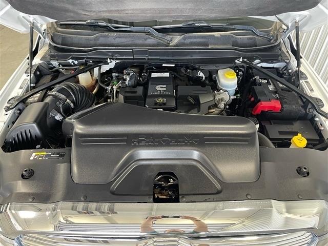 RAM 2500 Laramie 4x4 Crew Cab 6'4" Box 2021
