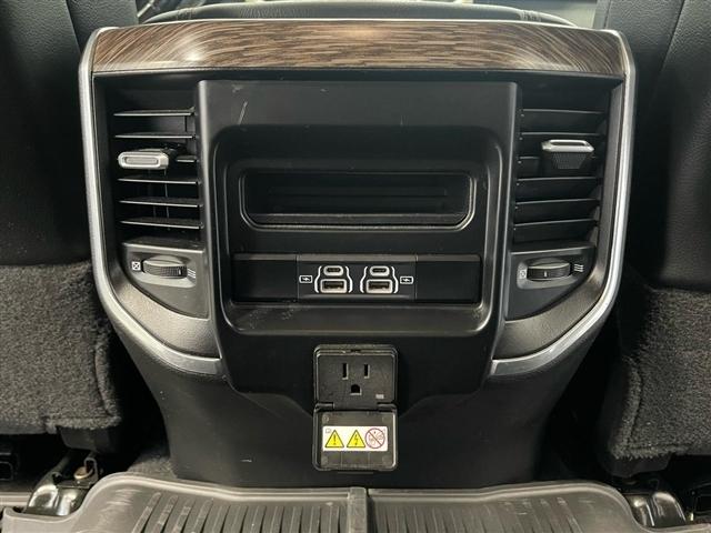 RAM 2500 Laramie 4x4 Crew Cab 6'4" Box 2021