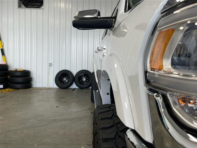 RAM 2500 Laramie 4x4 Crew Cab 6'4" Box 2021