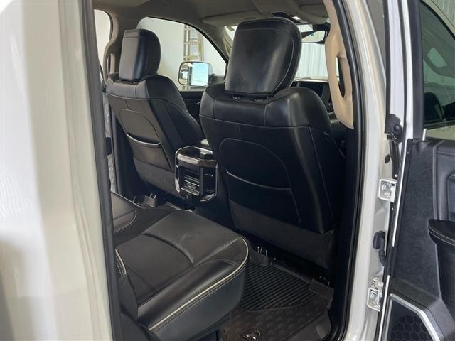 RAM 2500 Laramie 4x4 Crew Cab 6'4" Box 2021