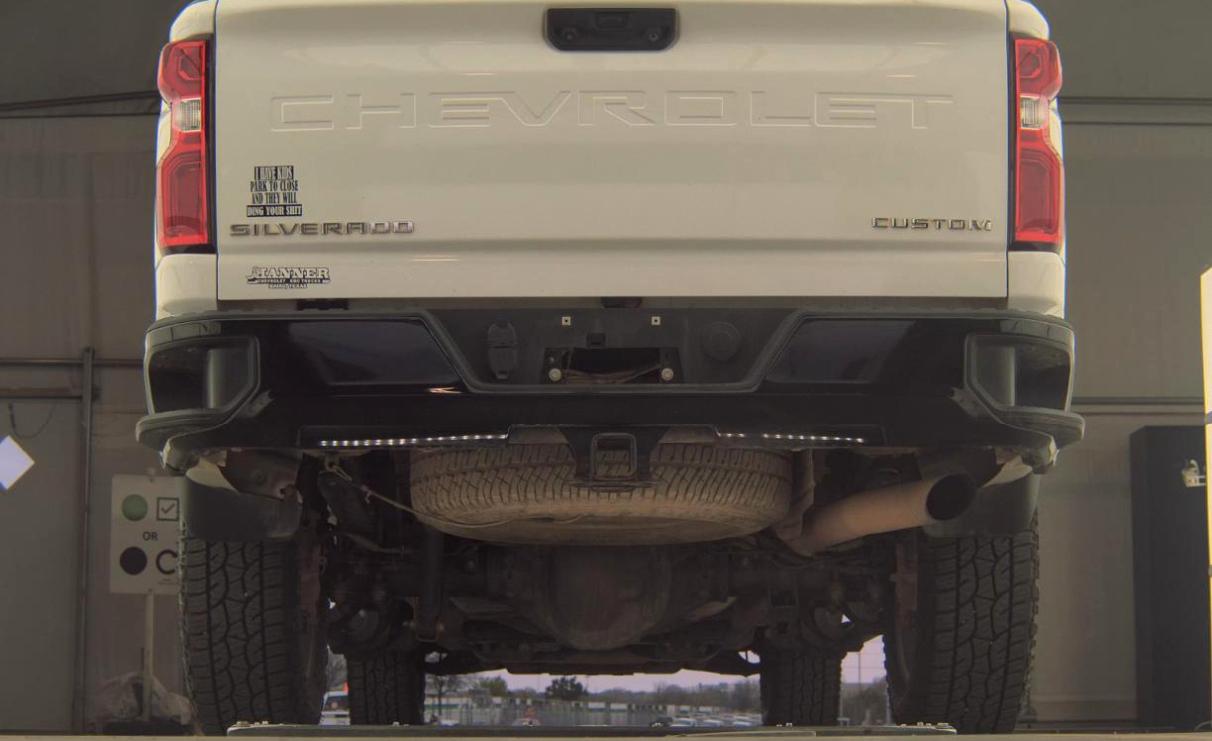 Chevrolet Silverado 2500HD 4WD Crew Cab 172" Custom 2021