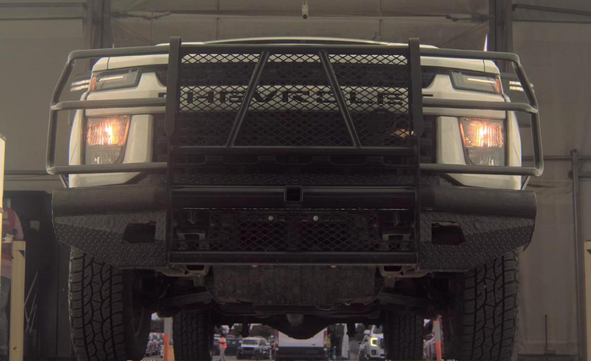 Chevrolet Silverado 2500HD 4WD Crew Cab 172" Custom 2021