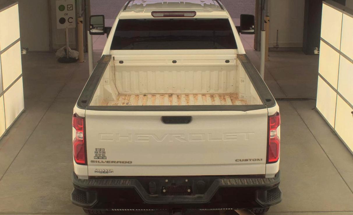 Chevrolet Silverado 2500HD 4WD Crew Cab 172" Custom 2021