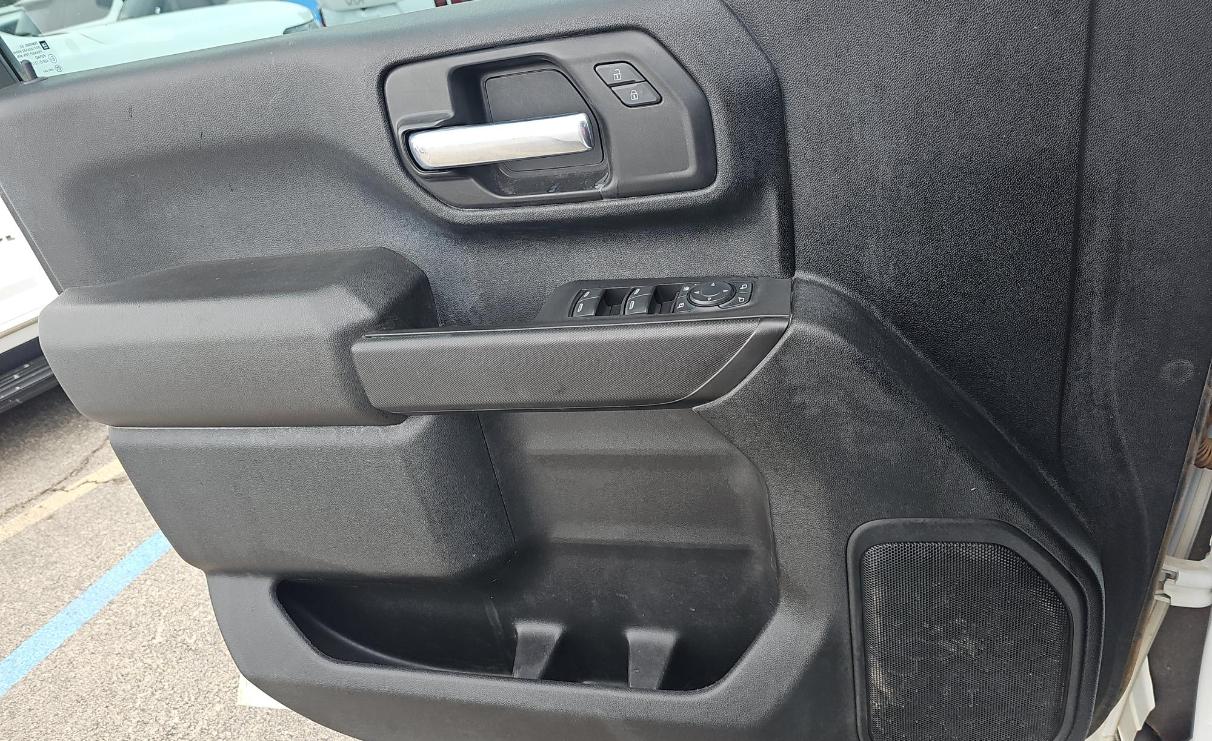 Chevrolet Silverado 2500HD 4WD Crew Cab 172" Custom 2021