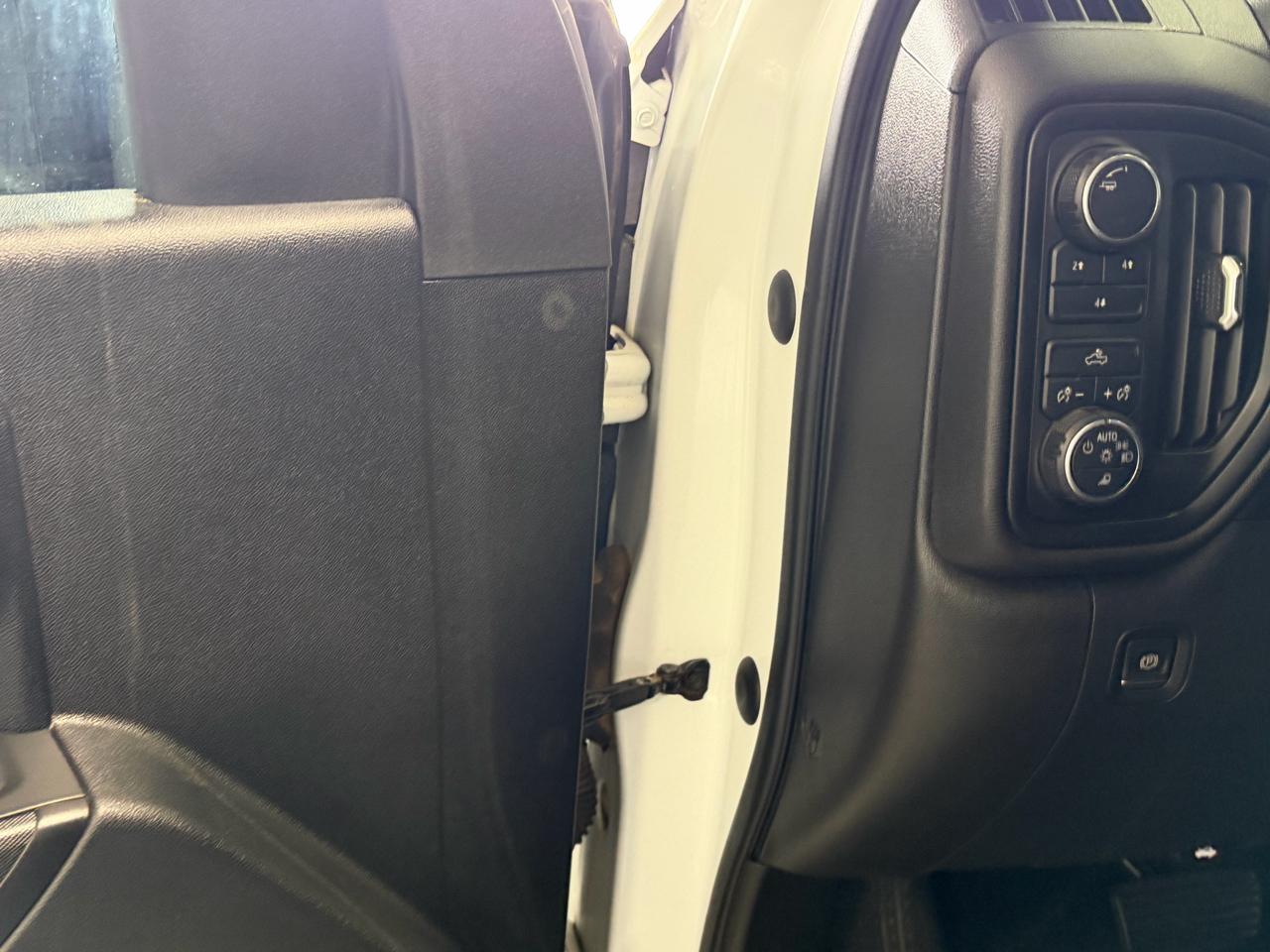 Chevrolet Silverado 2500HD 4WD Crew Cab 172" Custom 2021