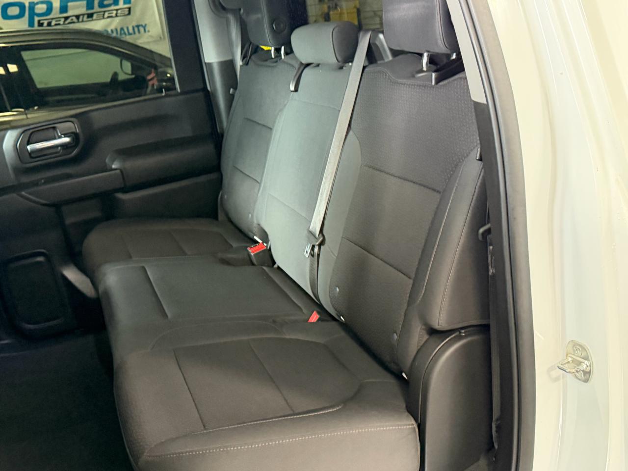 Chevrolet Silverado 2500HD 4WD Crew Cab 172" Custom 2021