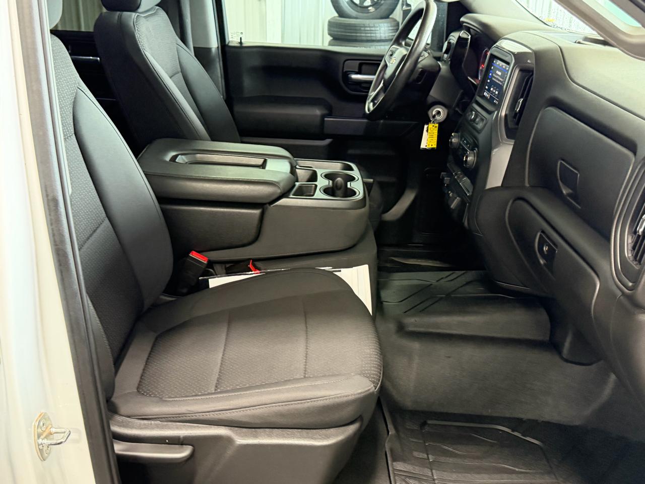 Chevrolet Silverado 2500HD 4WD Crew Cab 172" Custom 2021