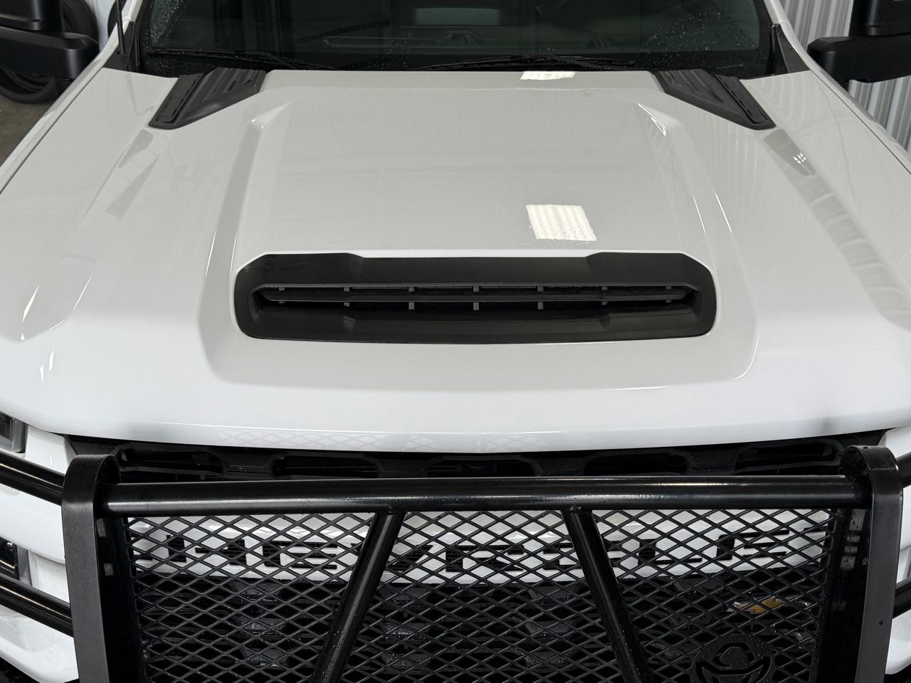 Chevrolet Silverado 2500HD 4WD Crew Cab 172" Custom 2021