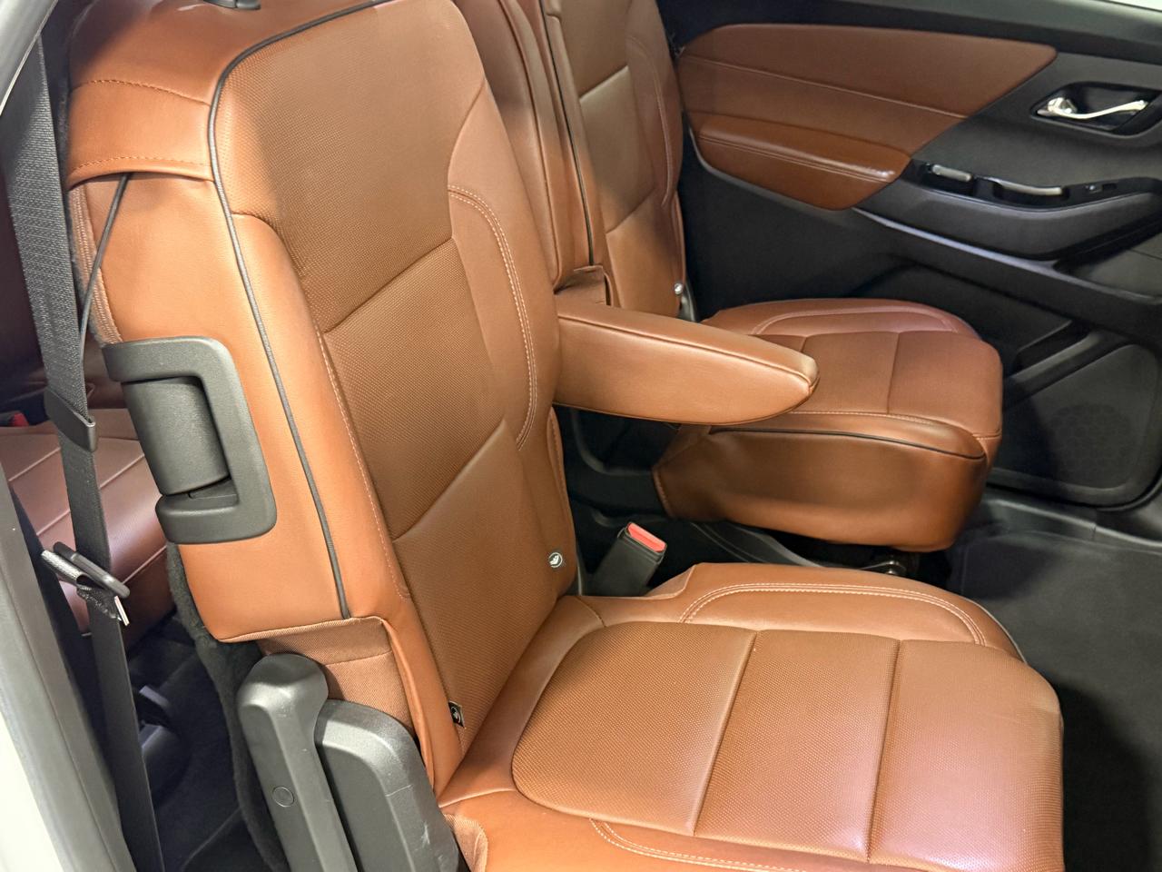 Chevrolet Traverse AWD 4dr High Country w/2LZ 2018