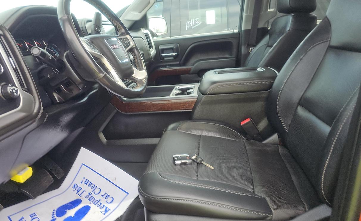 GMC Sierra 1500 4WD Crew Cab 143.5" SLT 2018