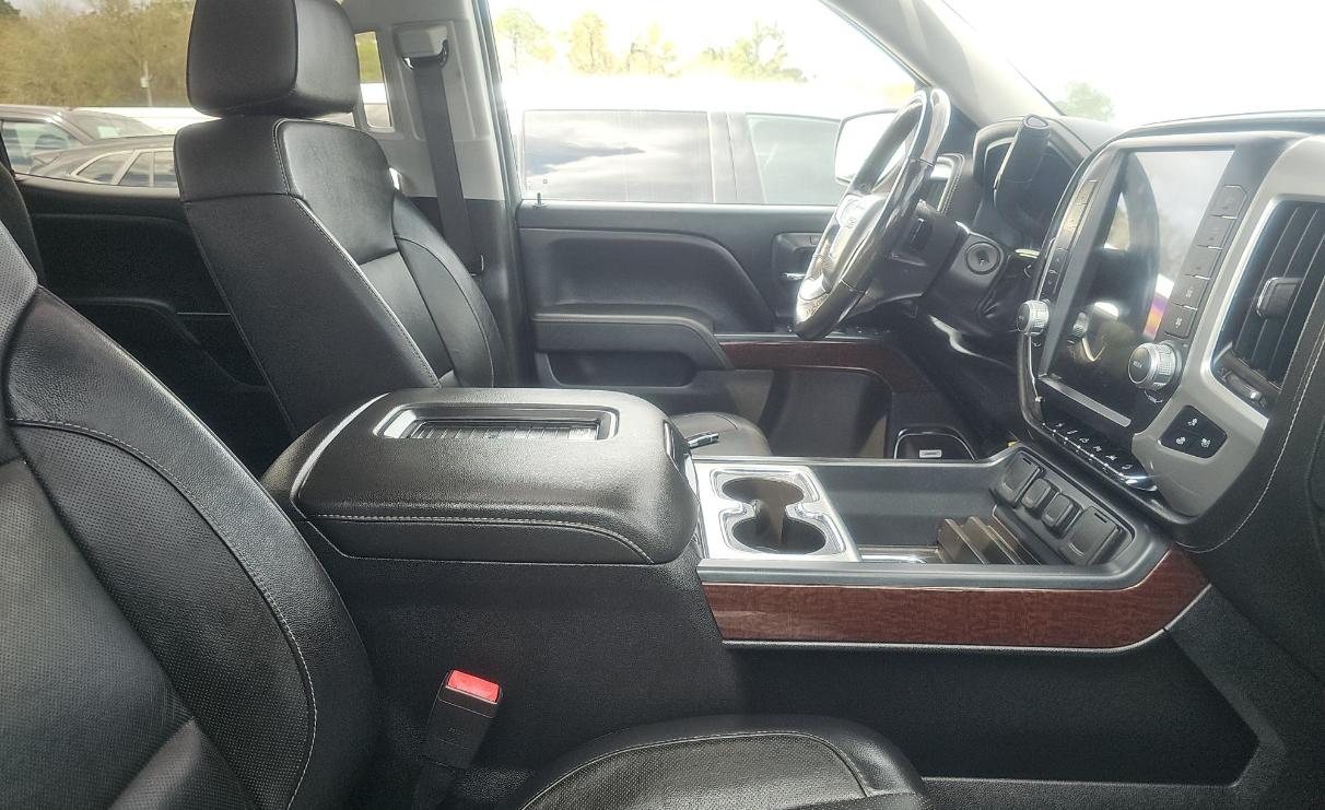 GMC Sierra 1500 4WD Crew Cab 143.5" SLT 2018