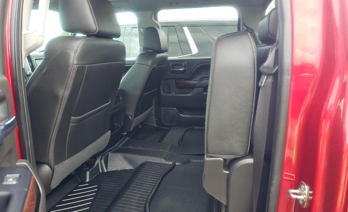 GMC Sierra 1500 4WD Crew Cab 143.5" SLT 2018