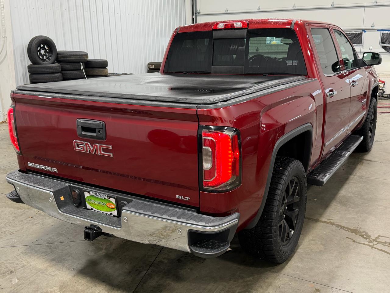 GMC Sierra 1500 4WD Crew Cab 143.5" SLT 2018