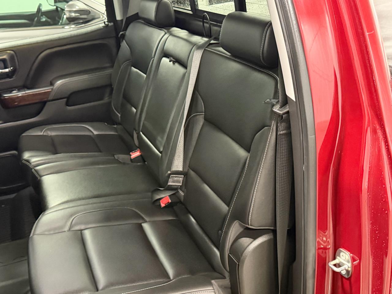 GMC Sierra 1500 4WD Crew Cab 143.5" SLT 2018